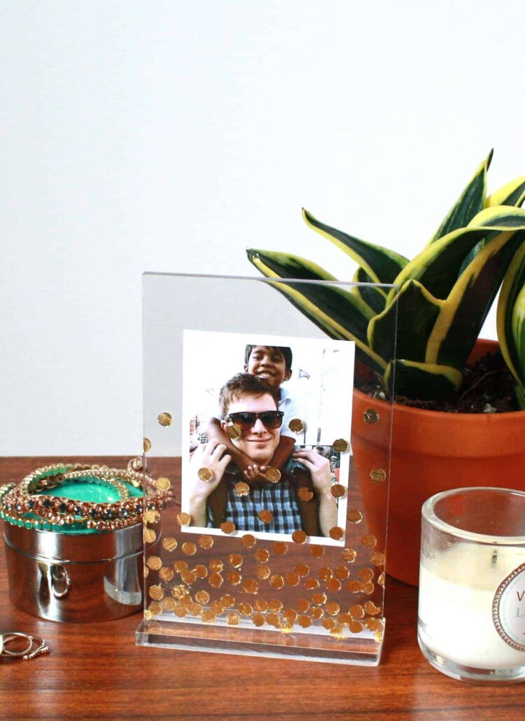 DIY Gold Leaf Photo Frame | Fish & Bull